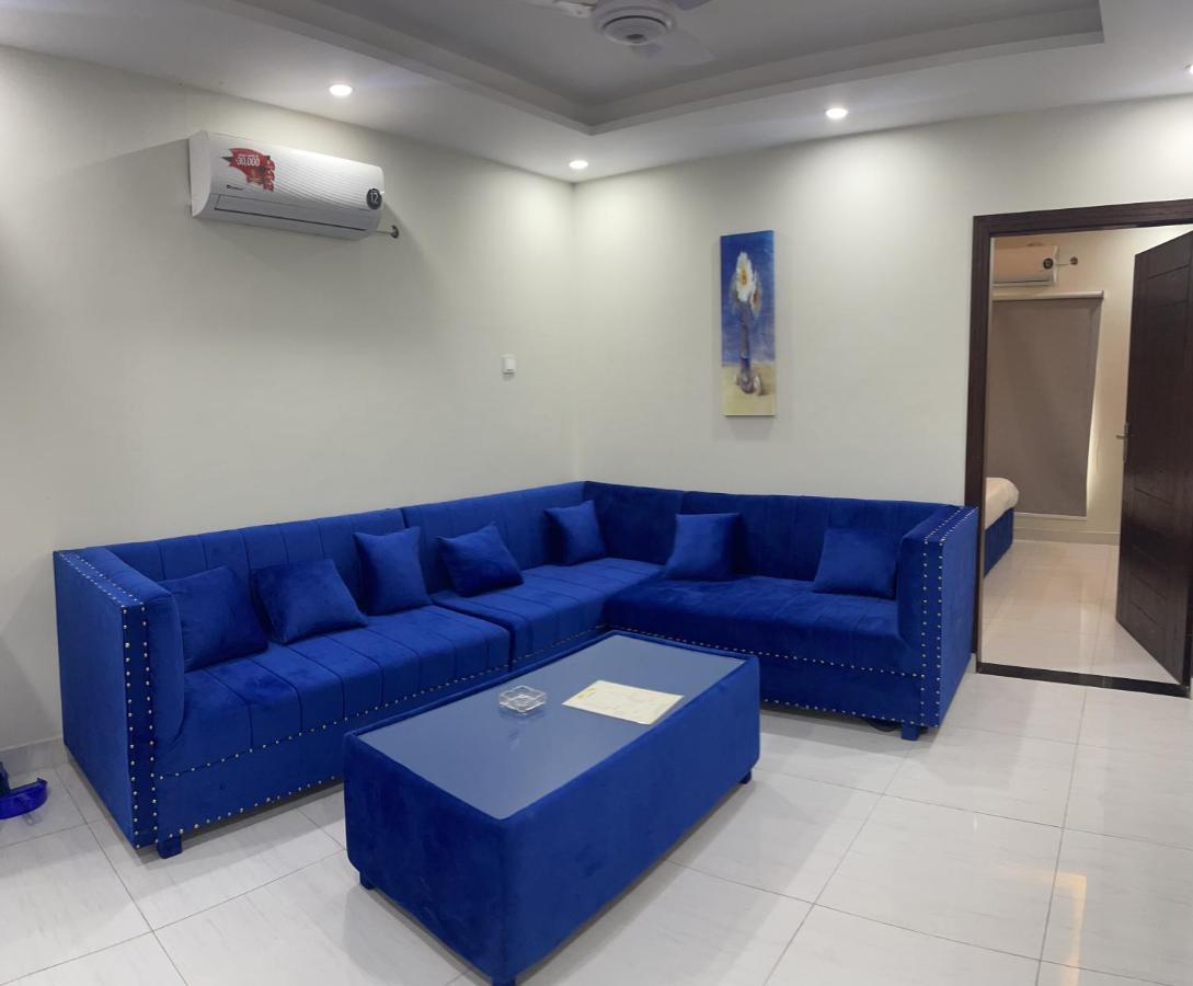 Premier Heights Jhelum Hotel ภายนอก รูปภาพ