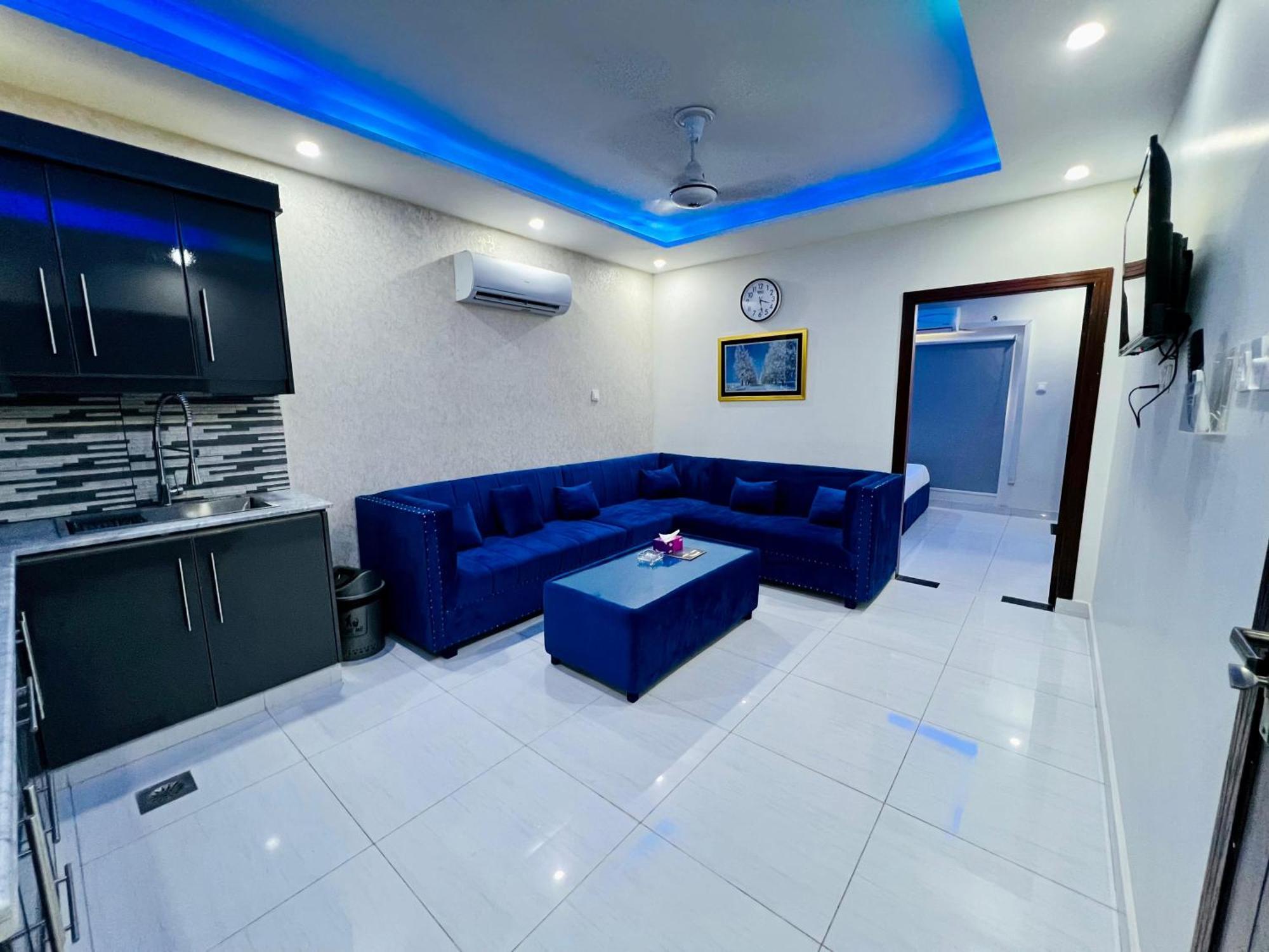 Premier Heights Jhelum Hotel ภายนอก รูปภาพ